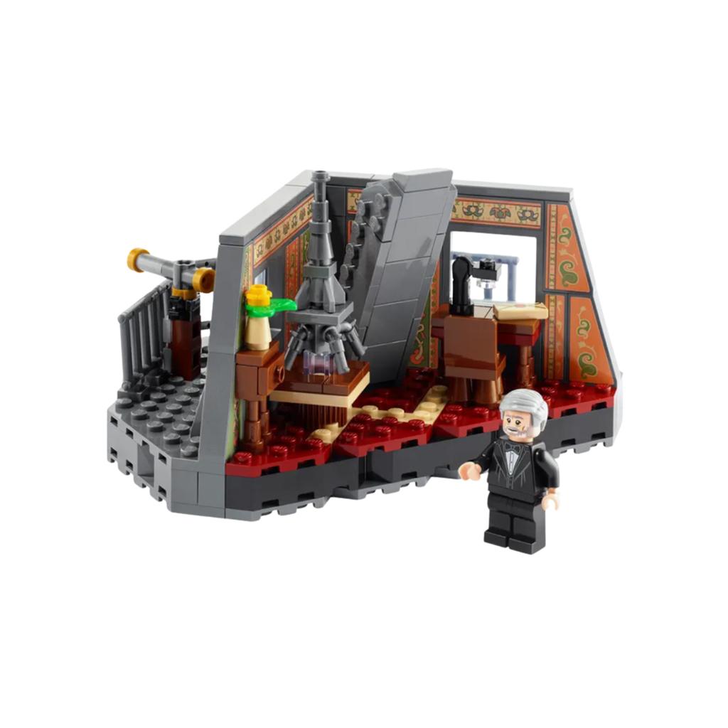 Lego Eiffel’s Apartment