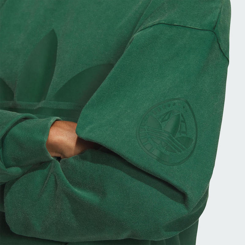 Adidas Originals Stand Collar Comfortable Skin-Friendly Logo Long Sleeve Sweatshirt Men sweatshirt Green JN0778