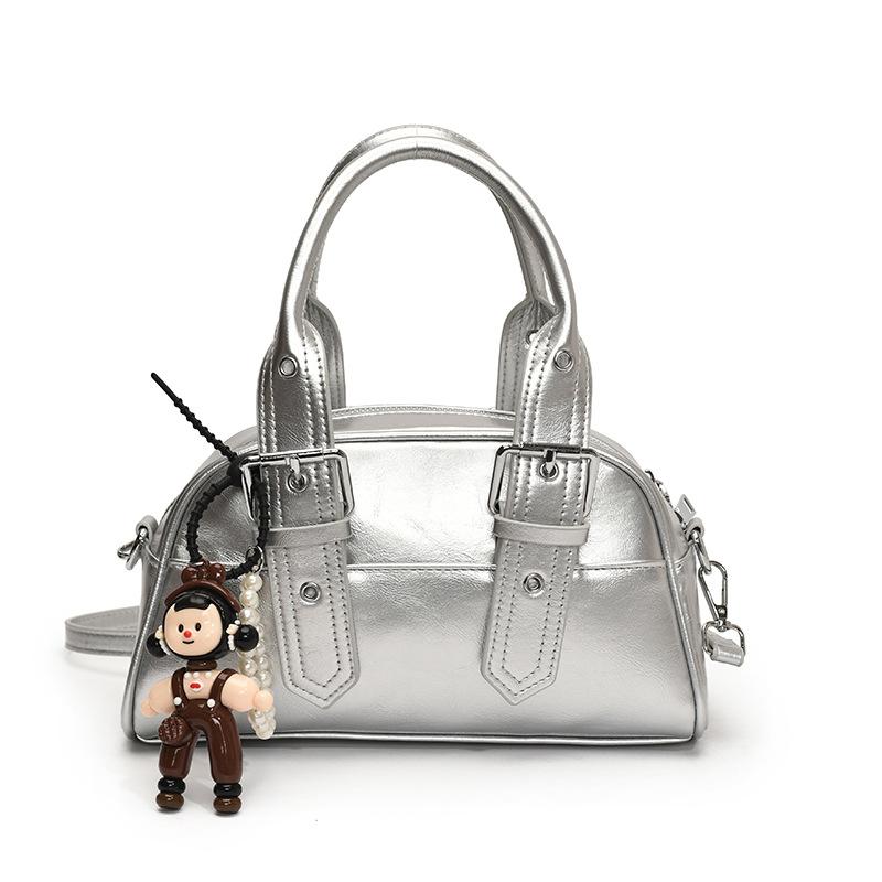 New Product Hot Sale Fashion Locomotive Style Simple Portable Boston Bag Personality Versatile Niche Design Messenger Bag Women