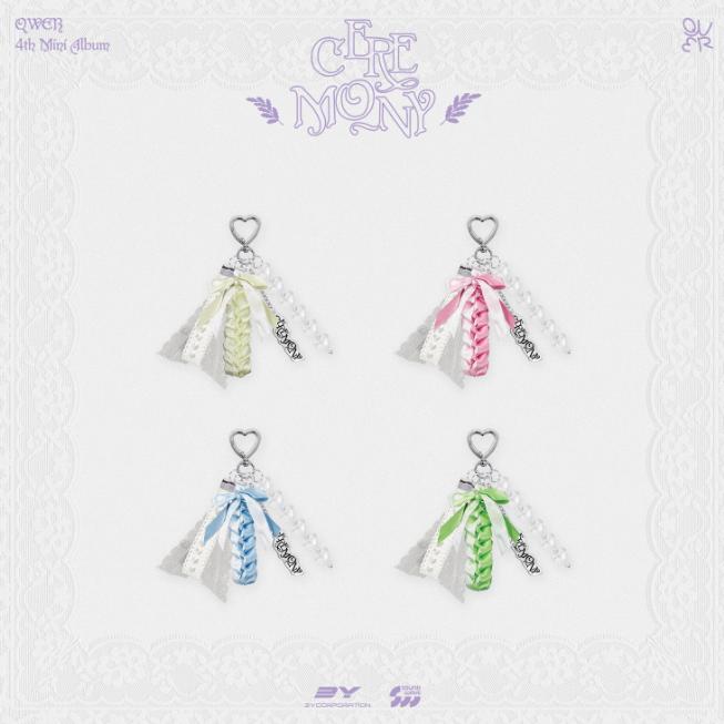 QWER CEREMONY Graduation Key Ring CHODAN