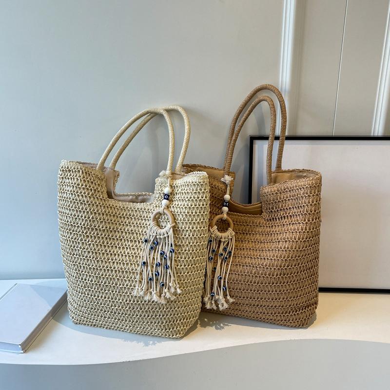 Large Beach Bag With Tassels Bohomian Straw Handbag Large Capacity Vocation Handbags Perfect For Beach Pool And Travel
