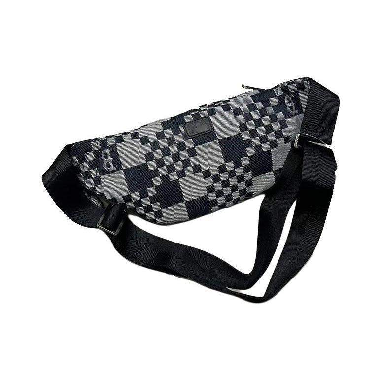 MLB New York Yankees Plaid Polyester Waist Bag Unisex Waist Bag Black 3AHSM082N-43BKS