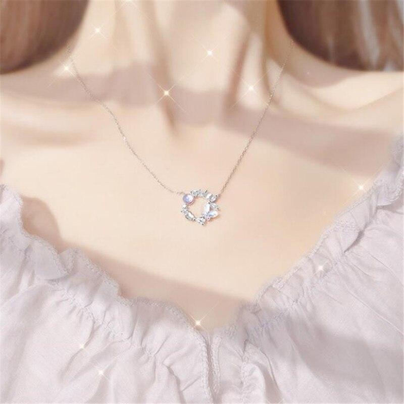 925 Sterling Silver Moonstone Butterfly Wreath Necklace Pendant For Women Wedding  Fashion Jewelry Accessories Dz360