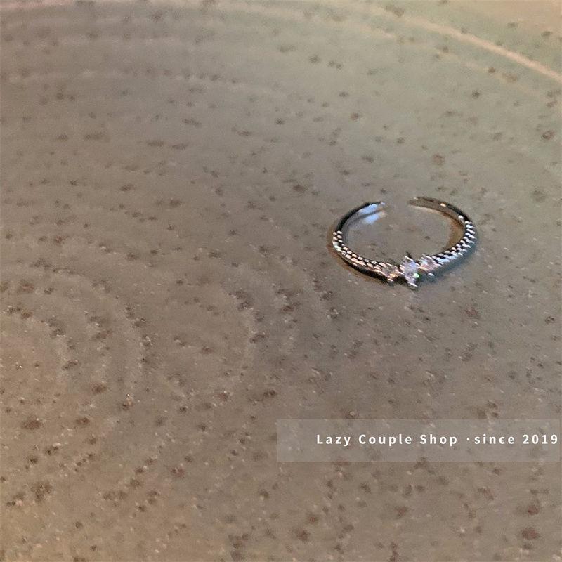 Роскошный блестящий набор из двух регулируемых колец с цирконием для женщин - Изысканный нишевый дизайн