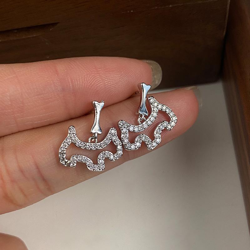 Cartoon Puppy Stud Fashion Personality Design Sense Niche Versatile Cold Wind