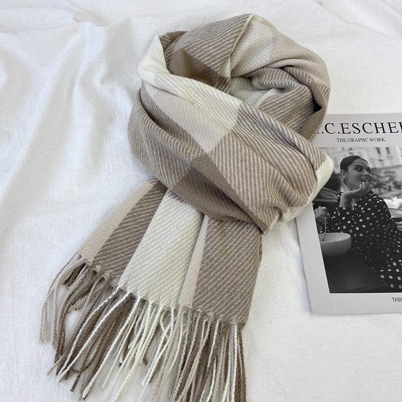 Geometric Plaid Scarf - Windproof Warm Winter Scarf with Fringe Edges, Unisex Elegant Casual Scarf for Women Fall Winter Fashion Accessory