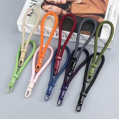 Accesorios para celulares y smartphones – Correas y llaveros para teléfonos