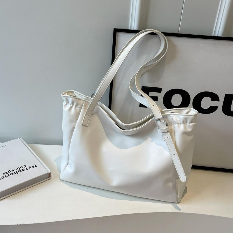 

Повседневные сумки для женщин, новые трендовые и модные сумки через плечо для учебы, вместительные сумки для поездок на работу и обратно для студентов колледжей