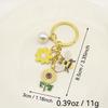 Charming Daisy Honey Pendant Keychain - Pastoral Style Accessory