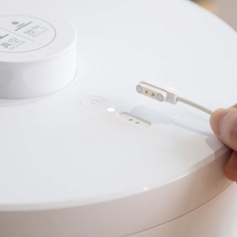 Quick Charging USB Cable With Magnetic Connectors for EraClean GM01/GM02 Lens Cleaning Device