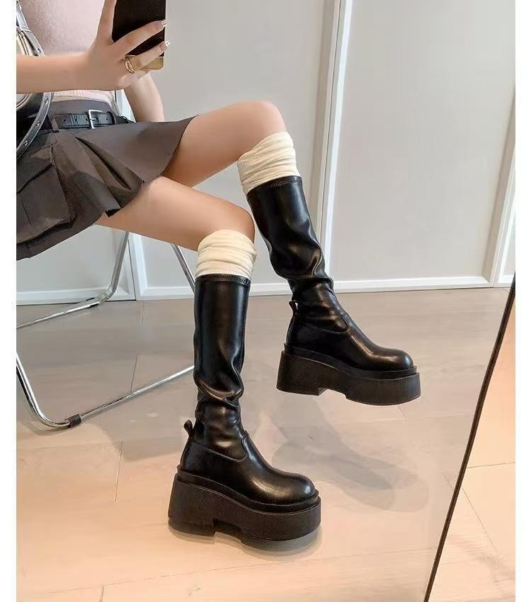 2025 Women's Thick-Soled Tassel Boots - Slimming Long Knight Style for Spicy Look