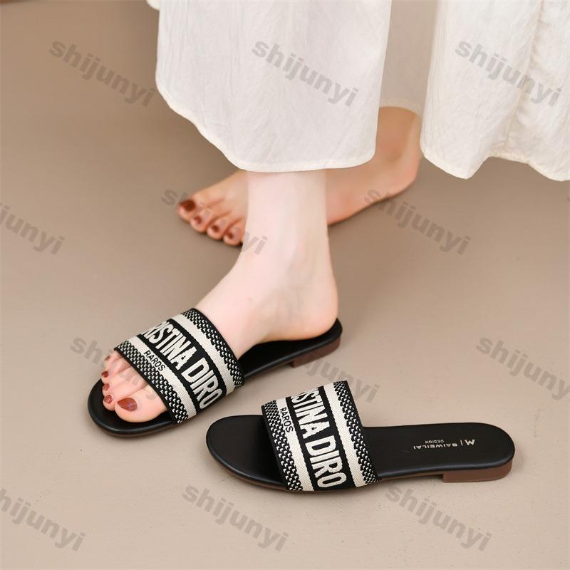 Women's One Word Slippers 2025 Summer Comfortable Breathable Casual Flats Embroidery Lightweight Outdoor Beach Sandals