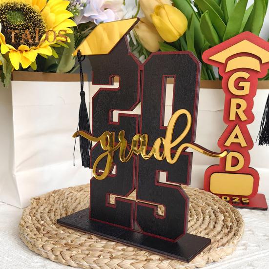 Class of 2025 Graduation Table Sign High School College Graduates Bachelor Hat Wooden Sign with Base Home Graduation Ceremony Party Decoration