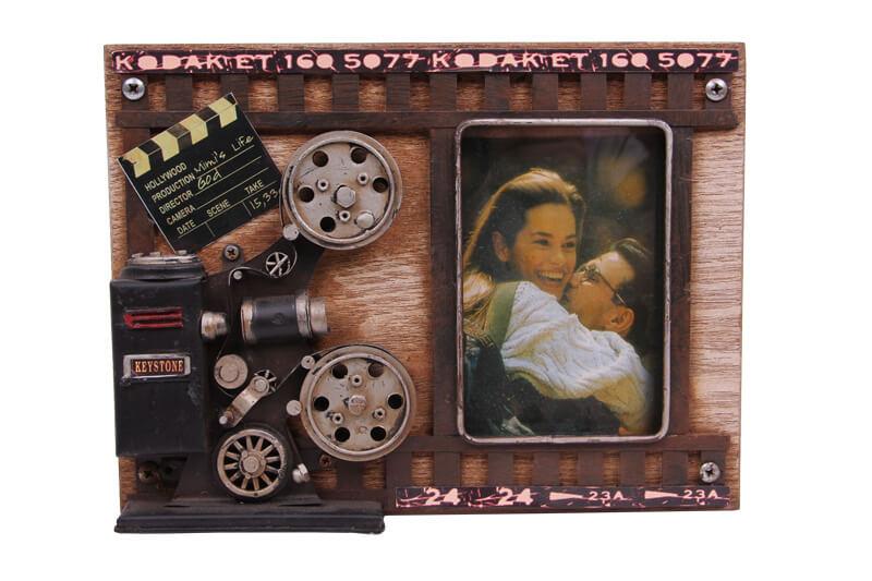 

Декоративный металлический каркас для кинопроектора