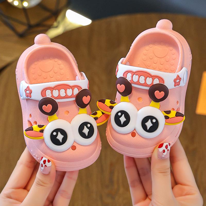 Girls Soft Sole Clogs Summer Indoor Non Slip Silent Bathroom Slippers Comfortable Cloud Feel Home Shoes For Kids