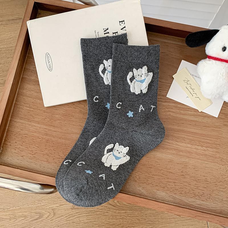 Female Autumn New Cute Cartoon Cat Stripe Everything with Boneless Tube Stack Socks