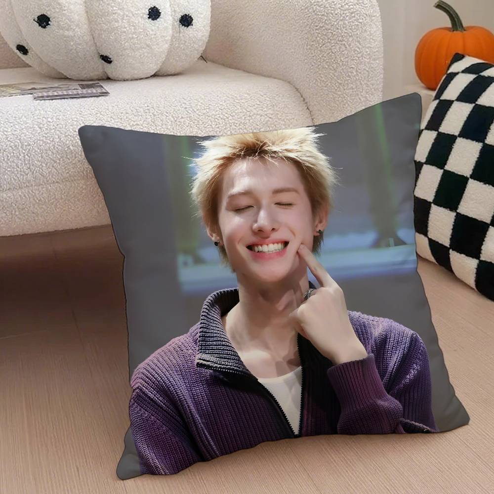 Heißer K-Pop-Stil C-Cortis Sänger Kissenbezug Milbendichter Kissenbezug Versteckter Reißverschluss Seidiger Kurzer Plüsch Sofakissenbezug