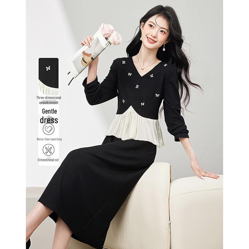 

Elegant Black and White Patchwork A-Line Dress