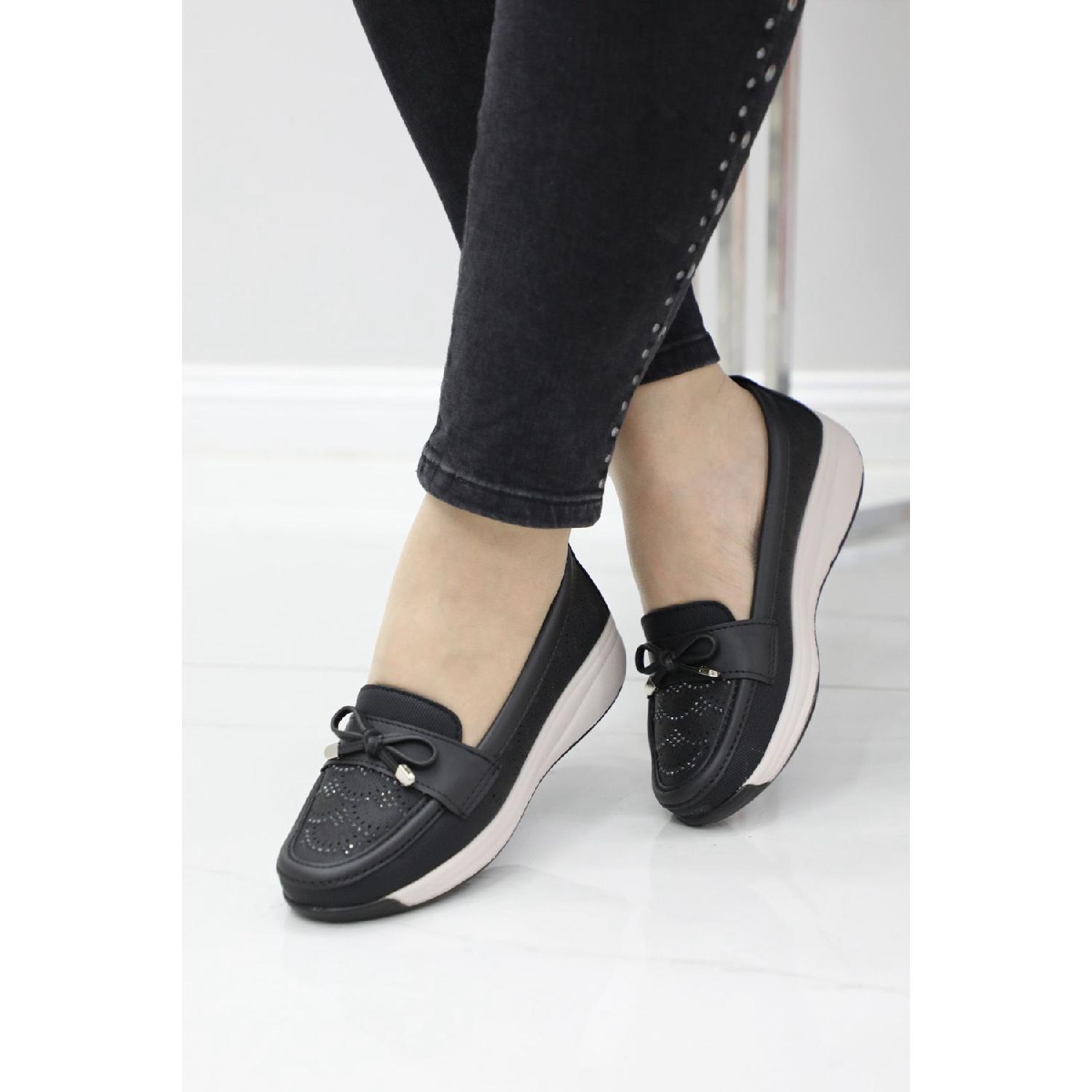 

Wanetti Woman Mother 4 Point Orthopedic Anti-Sweat Anatomic Base Stone Shoes Flat Shoes 37 чорний