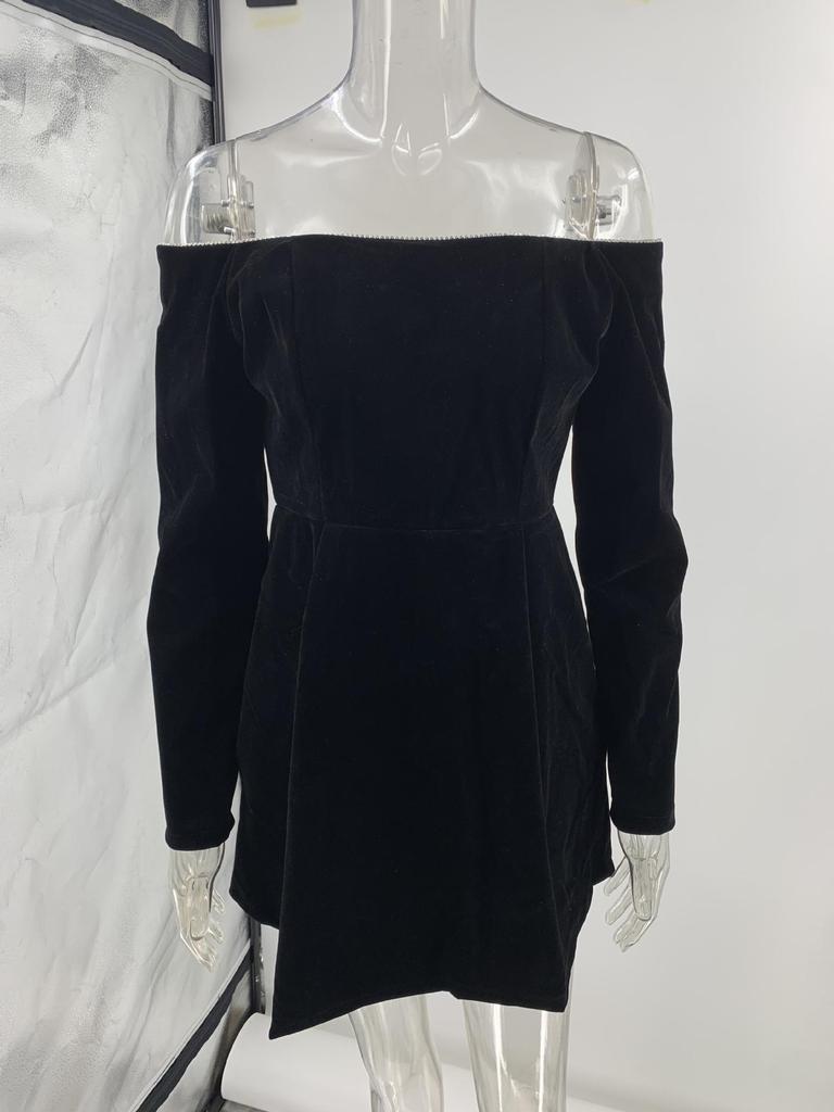 2025 Aksamitna sukienka z dżetami z odkrytymi ramionami dla kobiet - Styl europejski i amerykański