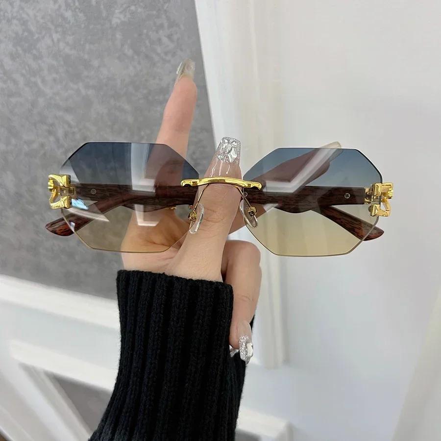 Vintage Classic Square Sunglasses For Women Men Retro Stylish Minimalist Fashion Female Male