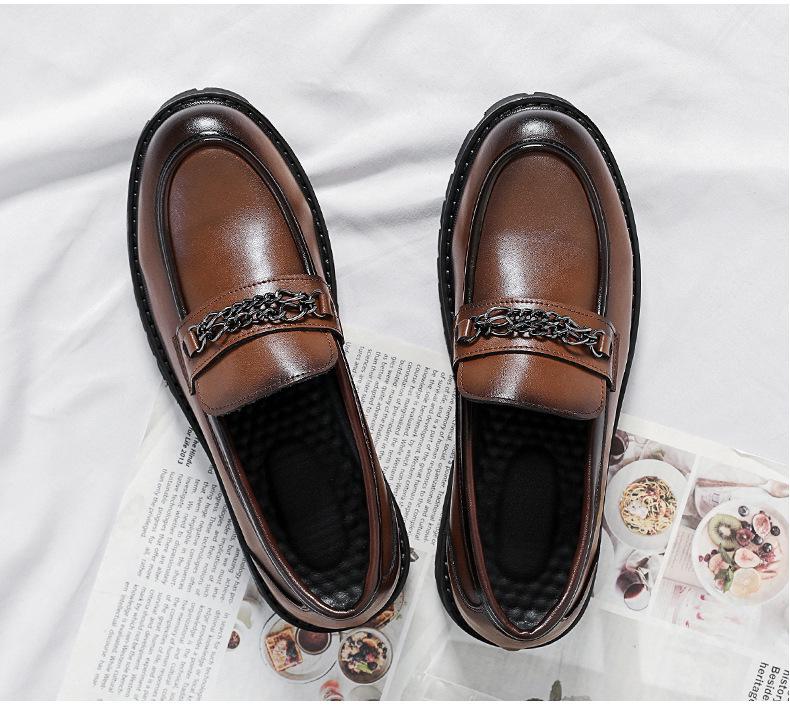 Herren Retro Leder Slipper: Brogue Slipper im britischen Stil mit dicker Sohle für Friseure