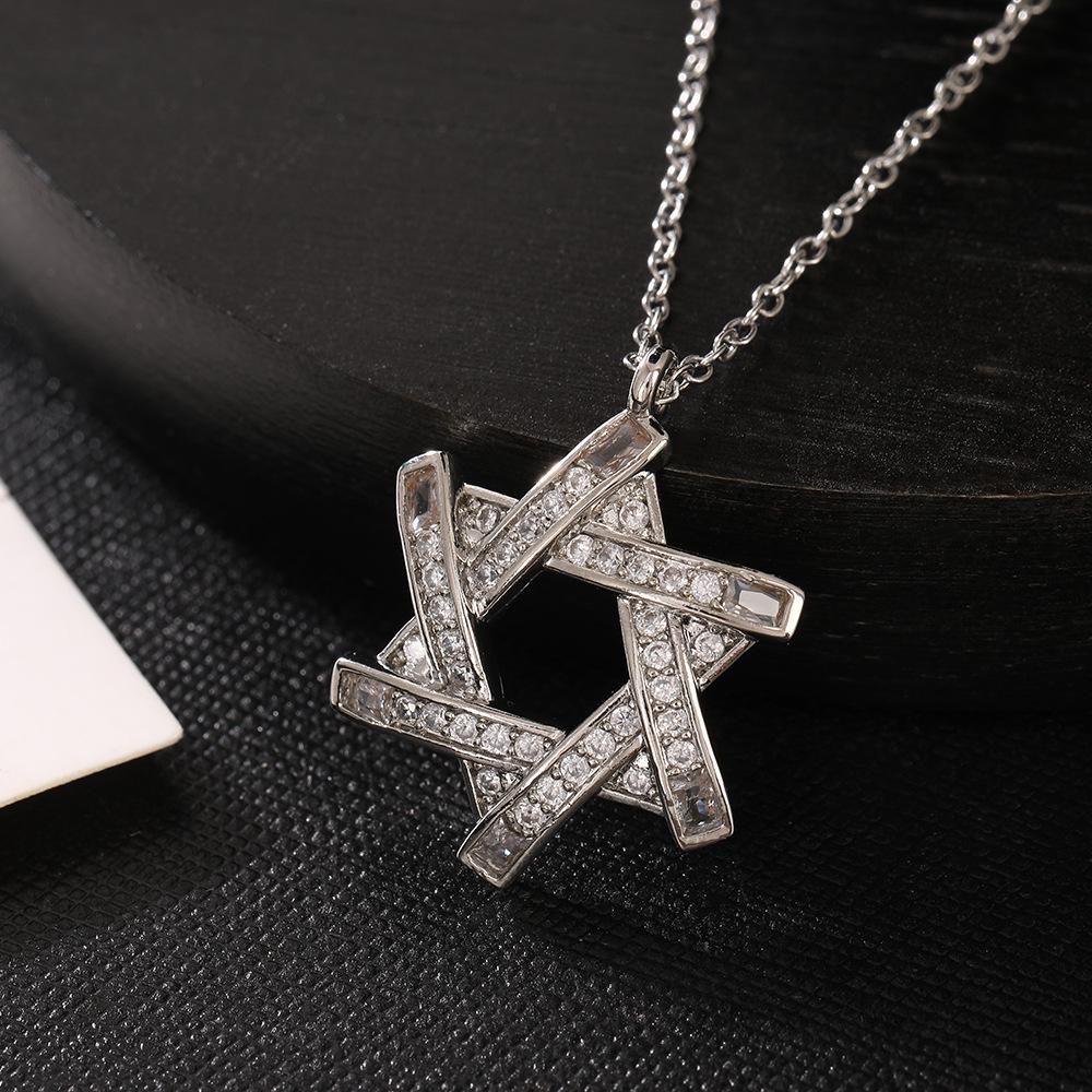 

Men s Trendy Hip-Hop Six-Pointed Star Pendant Necklace with Diamond Inlay and Copper-Plated Snake Bone Chain 2*2.2 cm