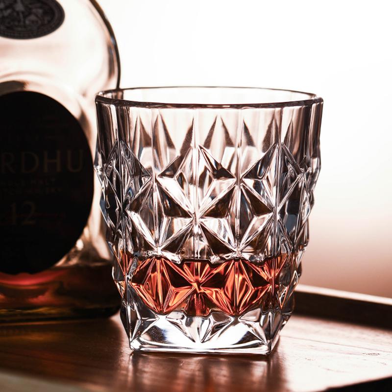 330ml Transparent Brandy Vodka Cocktail Scotch Bourbon Cups Diamond Carved Whiskey Glass Household Creative Drinkware Water Mug