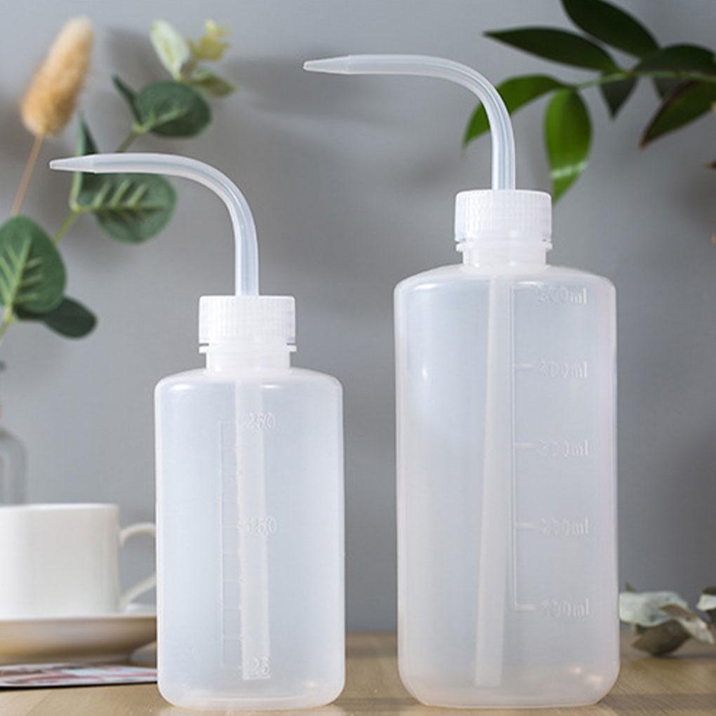 Plastic Safety Squeeze Bottle Narrow Pointed Mouth Safe And Compact Large Capacity Widely Appliance