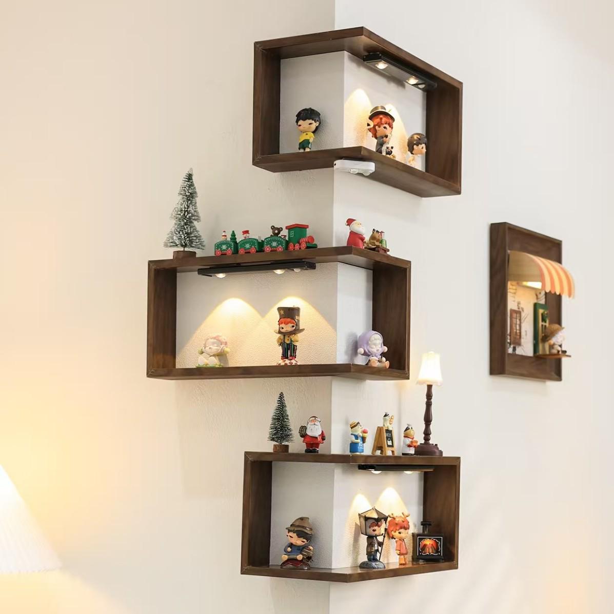90° Wall-Mounted Wooden Corner Shelf for