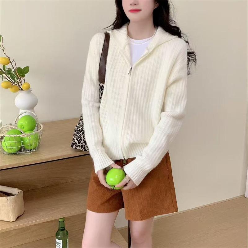 

Autumn and winter new retro twist hooded zipper knitted cardigan women s clothing loose and thin casual versatile sweater jacket one size fits all білий