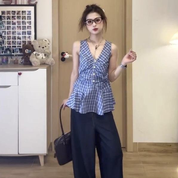 Korean Neck V-neck Sleeveless Sling Vest Women's Summer New Design Waist Temperament Plaid Shirt Top