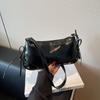 Leisure 2025 Season New Niche Design Personalized Simplicity Spring Trend Foreign Style Fashion Oblique Span Shoulder Women's Bag