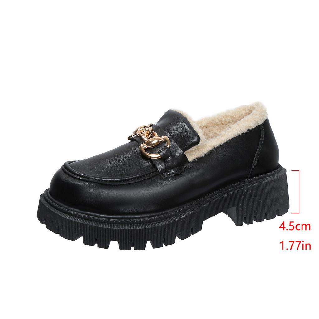Sapatos baixos de tamanho grande, sapatos térmicos de algodão aveludado femininos, versáteis de sola grossa, um pedal, sapatos de couro pequenos pretos britânicos, veludo e mais grossos