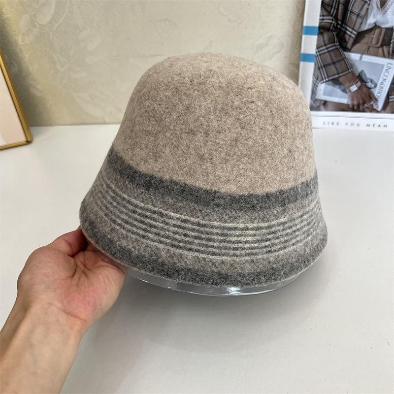 

High-end woolen fisherman s hat children s autumn and winter fashion versatile face small bucket hat thermal basin hat British top hat M（56-58cm） бежевый