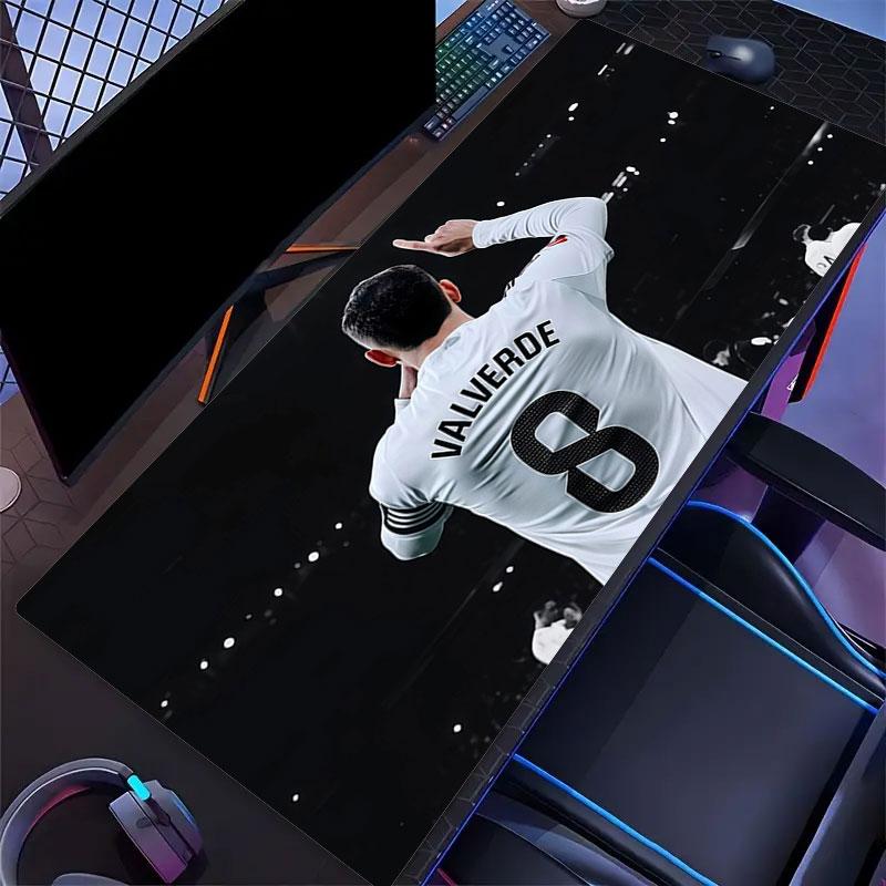 Fede Valverde Mouse Pad, Large Gaming Desk Mat, Non-slip XXL Mousepad for Laptop & Tablet, Mini PC Playmat with Stitched Edges
