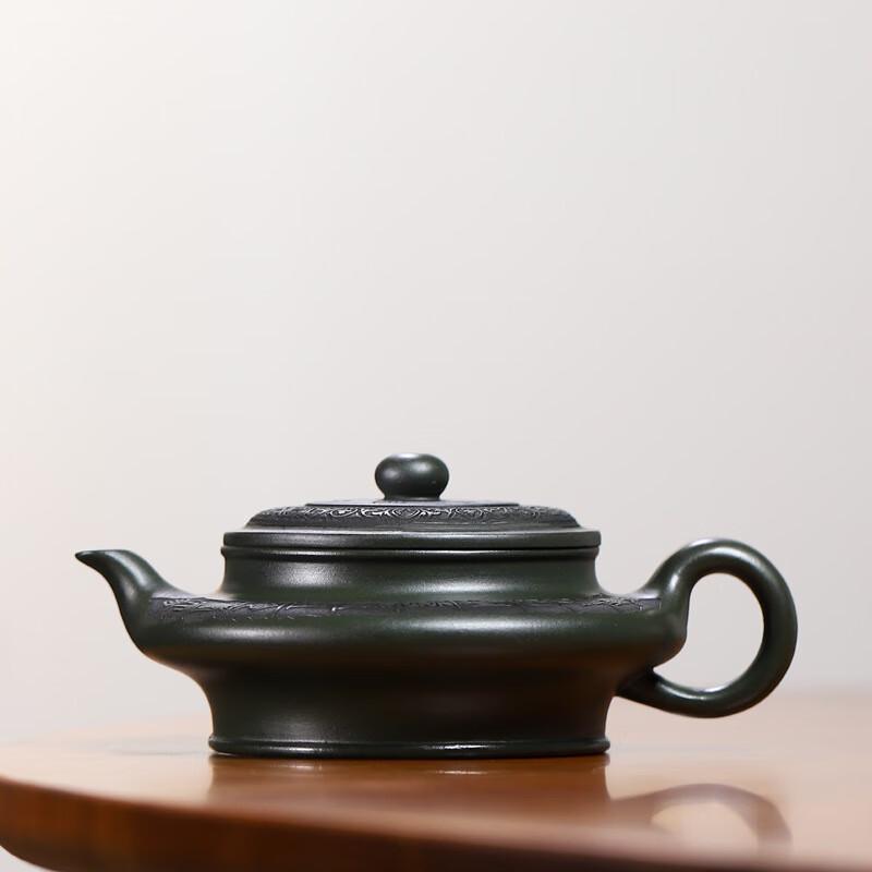 Tradycyjny płaski czajniczek zisha