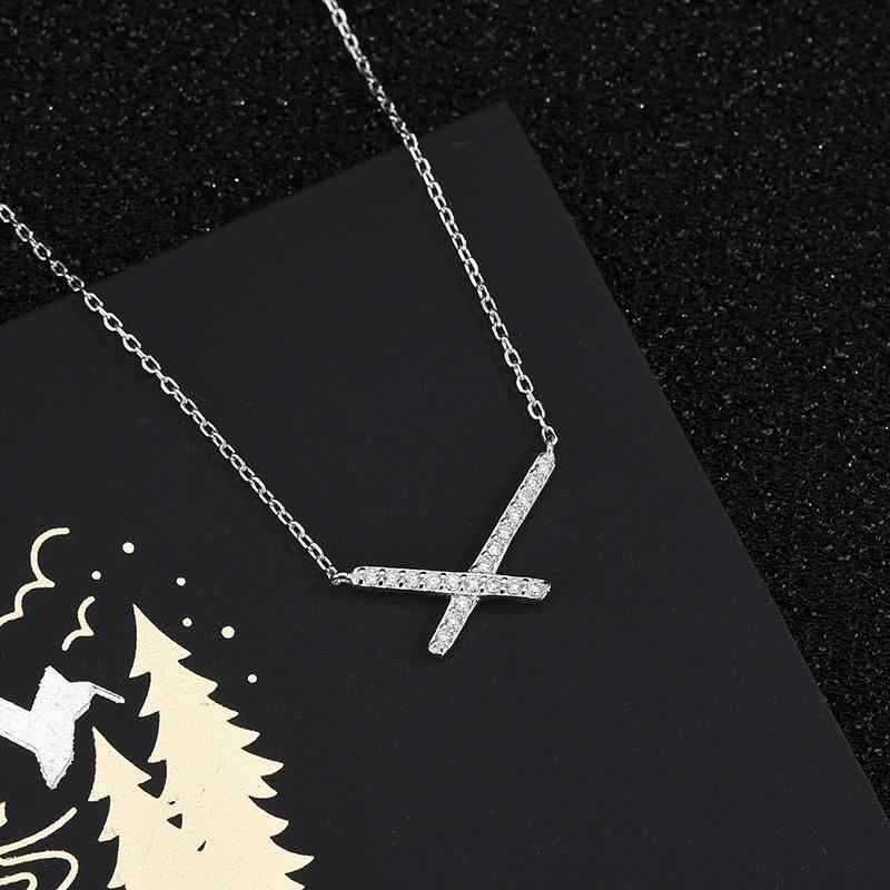 Full diamond cross necklace women's fashion light luxury simple versatile ins style niche design pendant women