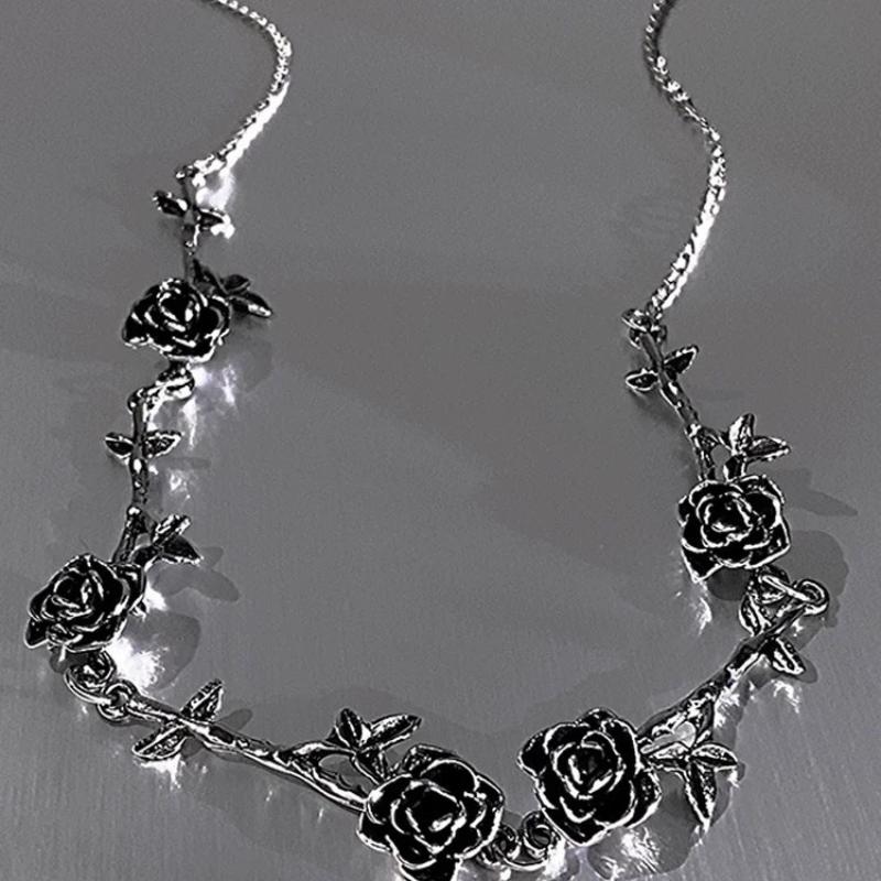 Vintage Personalized Rose Pendant Necklace Women'S Punk Metal Black Popular Design Choker Y2K Jewelry Gothic Gift
