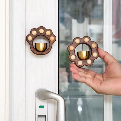 Walnut Wooden Wind Chime Magnetic Home Reminder Wind Chime Cartoon Cat Claw Doorbell Copper Bell Ornaments Housewarming Gift