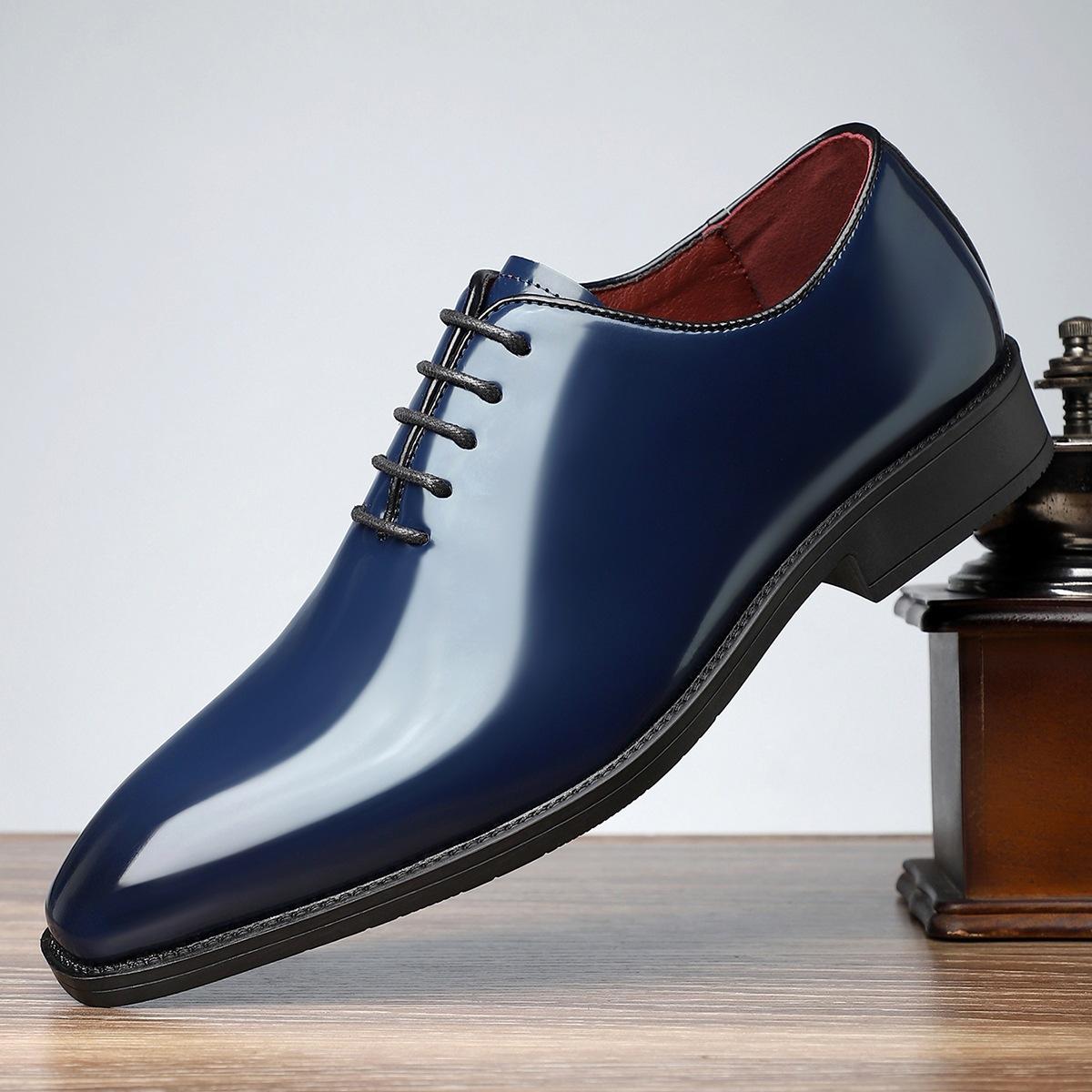 

20252025 popular men s British style fashion business shoes glossy pointed comfortable versatile men s shoes 48 синій