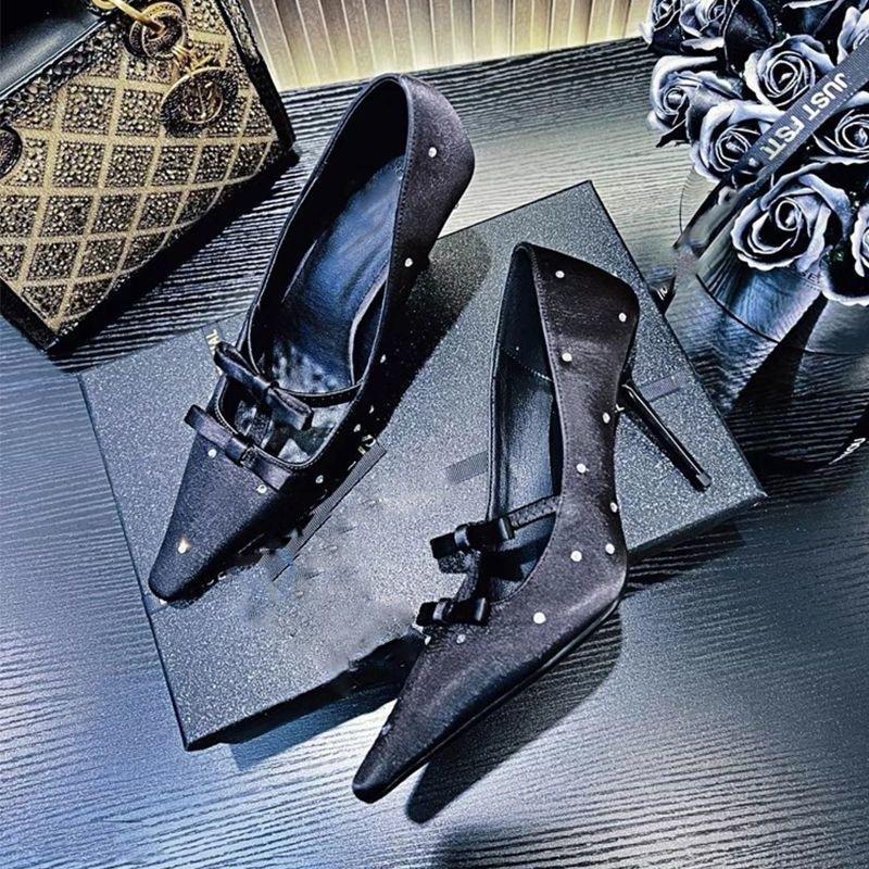 Internet celebrity one-word buckle belt pointed black single shoes women's low-top foreign style retro British style high heels