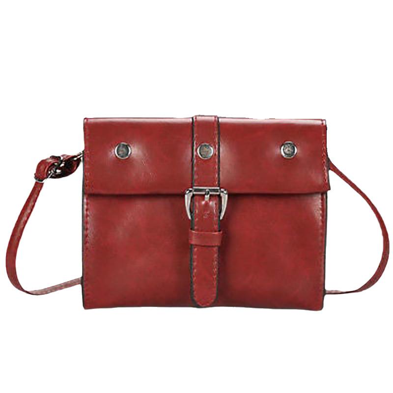 Trendy Retro European American Design Small Square Bag For Women With Magnetic Closure