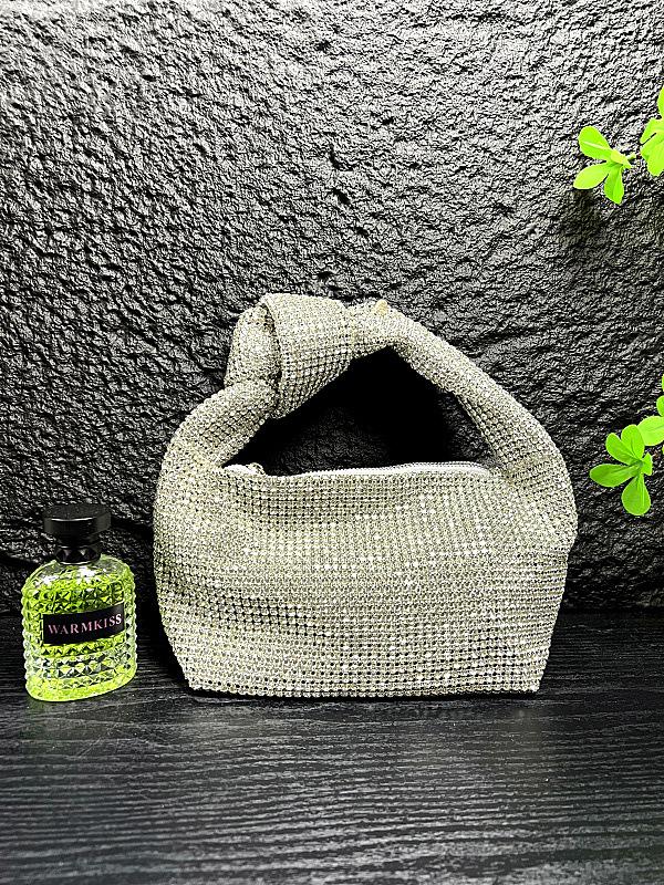 

Women s Rhinestone Bucket Bag - A-Grade Chain Handbag, Full Diamond Shoulder & Knotted Bag