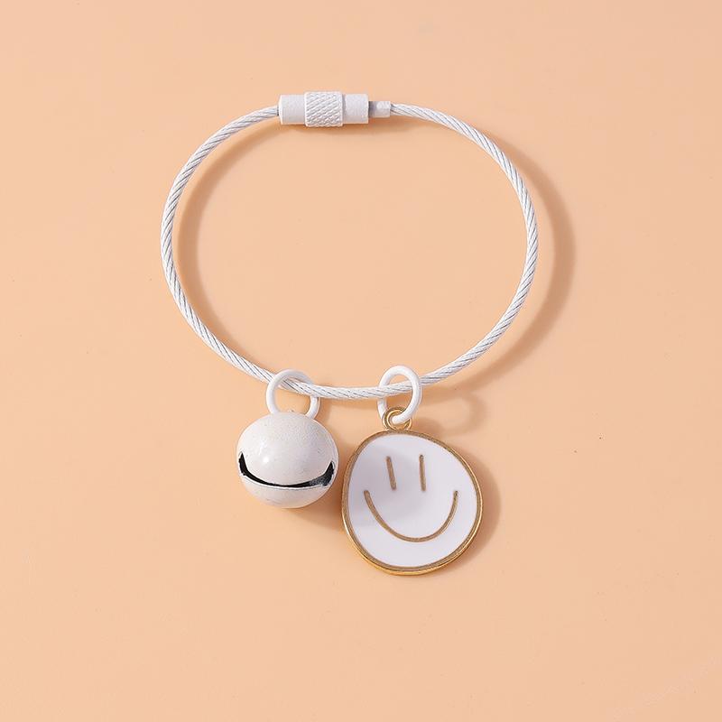 Lovely Smile Face Keychain Emoticon Keyring Pendants for Men Women Key Holder Handbag Decor Pendant DIY Jewelry Gifts