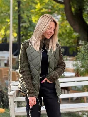Giacca da donna Autunno/Inverno 2024 in Cotone Imbottito con Zip e Collo Alto a Maniche Lunghe