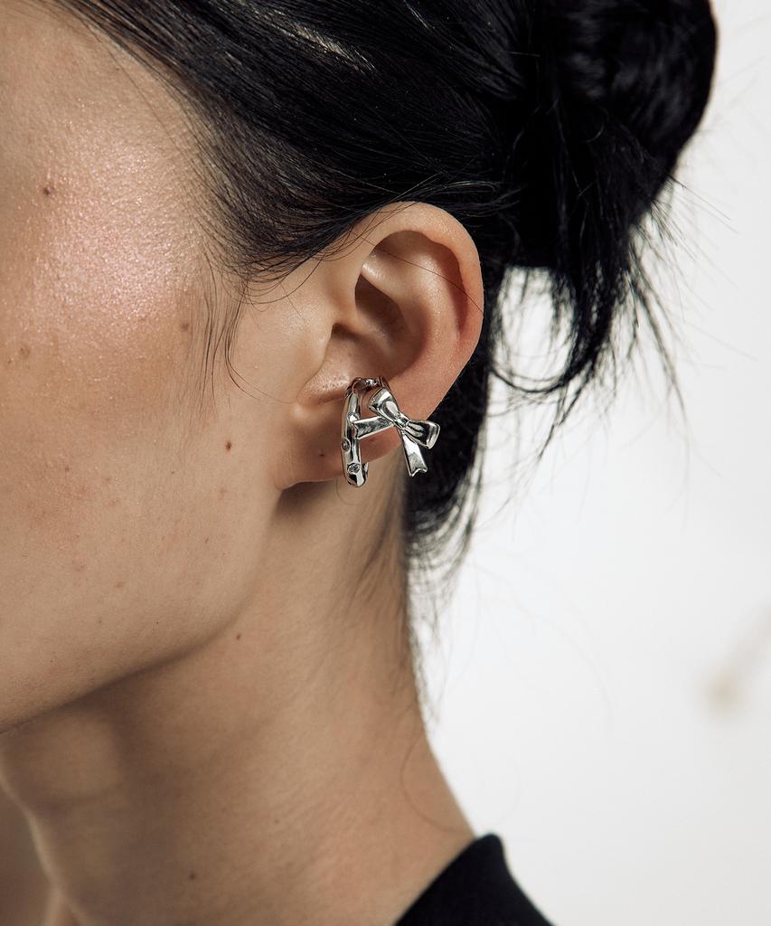 Kashiko Cubic Big Ribbon Ear Cuff