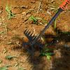 Weeding Rake Garden Hand Weeder with Long Handle 11 Teeth Weed Puller Rake for Precision Weeding Yard Lawn Farm Gardening