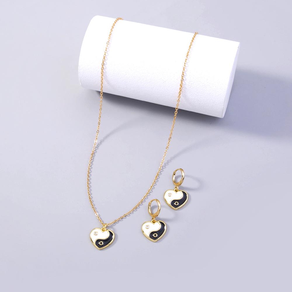 

Элегантный двухцветный набор колье и серег в виде капающего сердца для женщин
