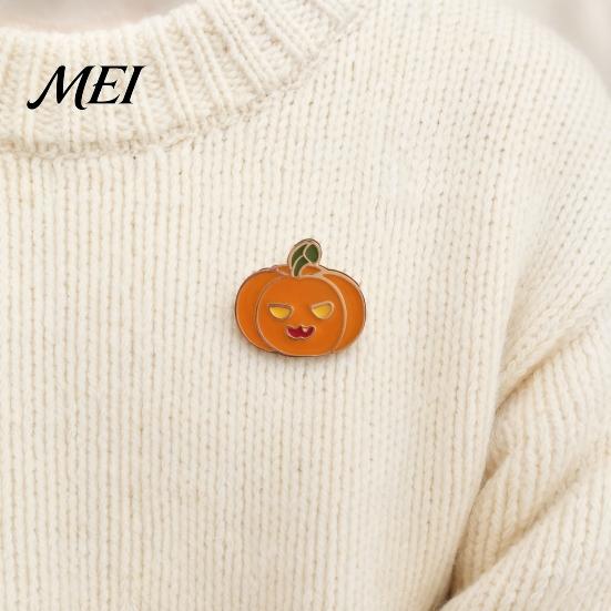 Ghost Enamel Pin Spooky Halloween Brooch Pin, Pumpkin Skull Haunted House Decorative Accessory for Sweaters Coats Bags Hats Scratch-resistant